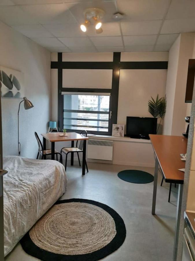 Studio Confortable Hyper Centre De Tours Apartment Exterior foto